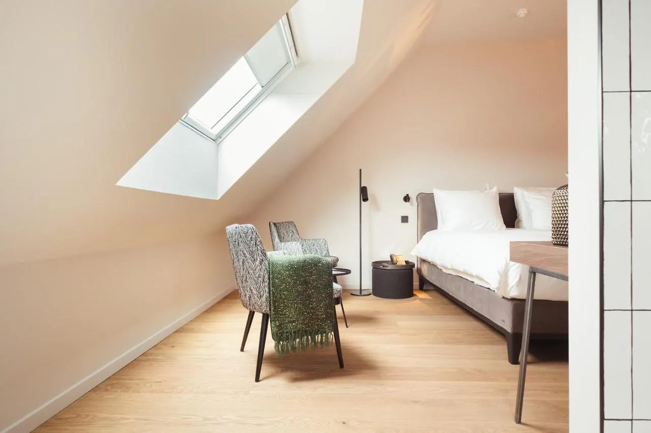 U Eat & Sleep Antwerp Hotel 4*,  Belgium
