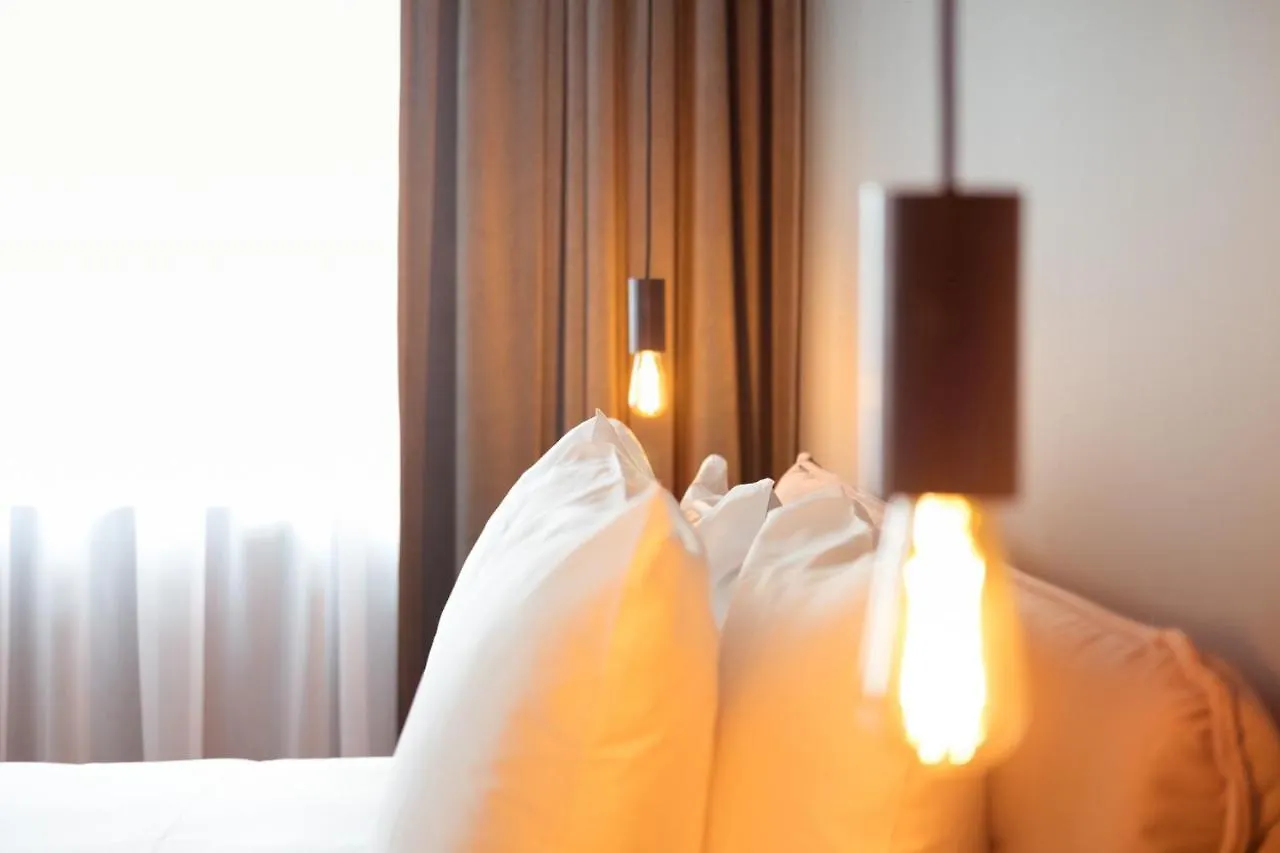 Hotel U Eat&Sleep Antwerpen 4*,